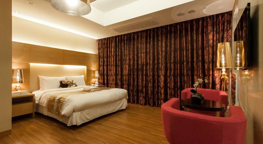 Hotel Pharos